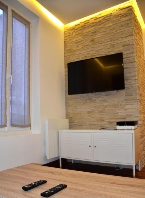 Le Zola - Appartement Troyes Centre Buitenkant foto