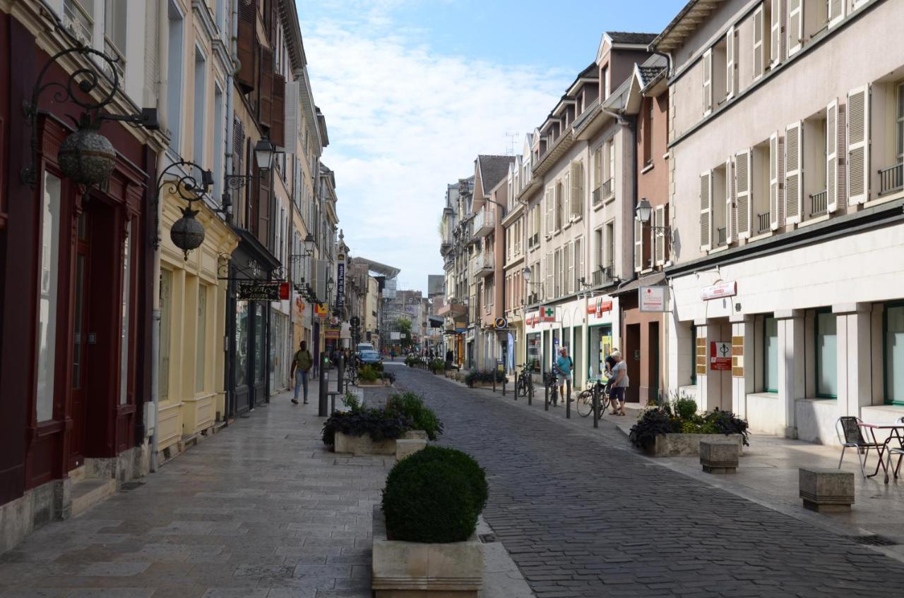 Le Zola - Appartement Troyes Centre Buitenkant foto